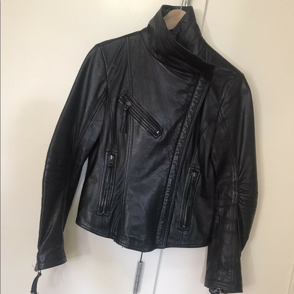 Zara Woman Black Leather Zipper Jacket Size Small